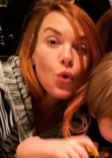Danneel Ackles photo