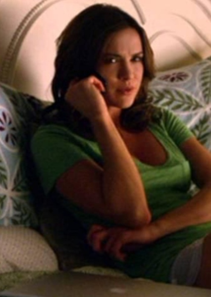 Danneel Ackles photo