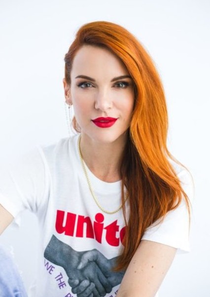 Danneel Ackles photo
