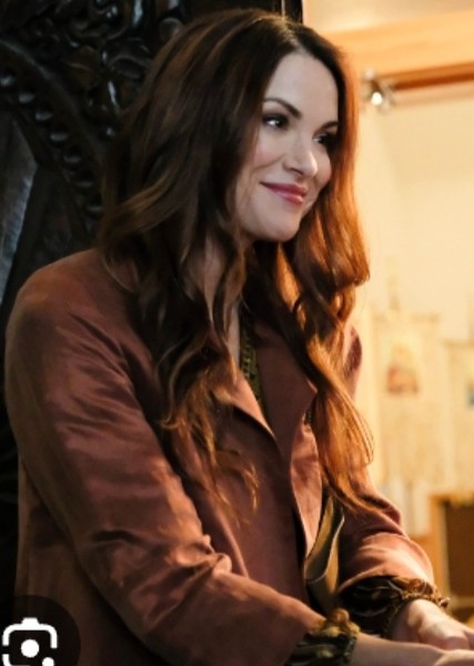 Danneel Ackles photo