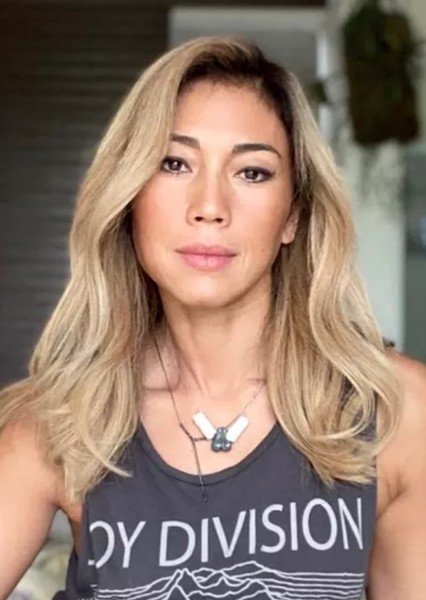 Danni Suzuki photo