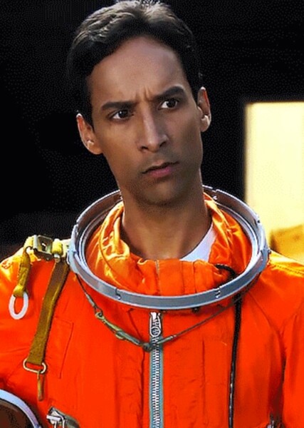 Danny Pudi