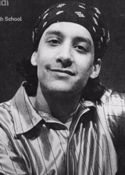 Danny Pudi photo