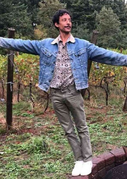 Danny Pudi photo