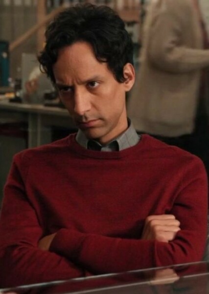 Danny Pudi photo