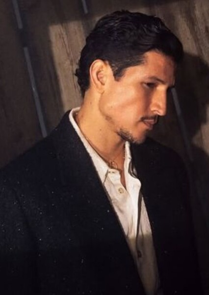 Danny Ramirez photo