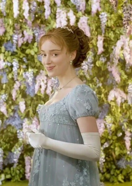 Daphne Bridgerton photo