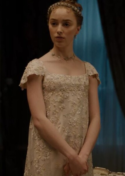 Daphne Bridgerton photo