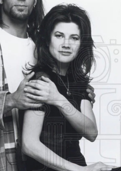 Daphne Zuniga