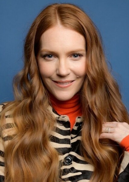 Darby Stanchfield photo