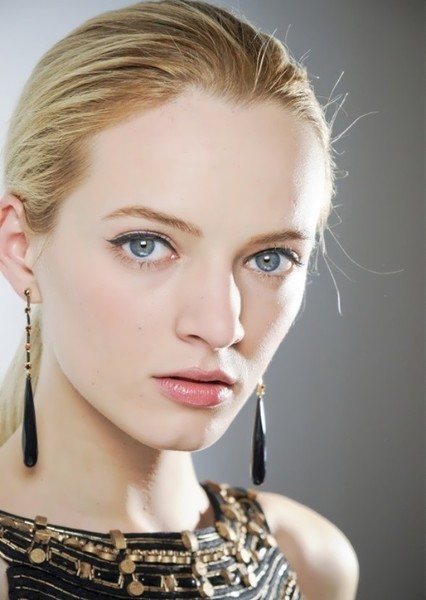 Daria Strokous photo