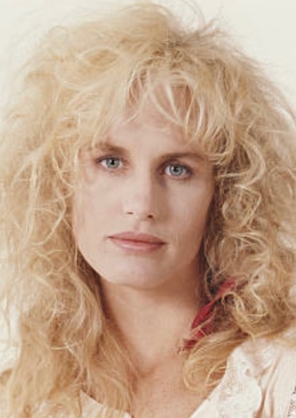 Daryl Hannah photo
