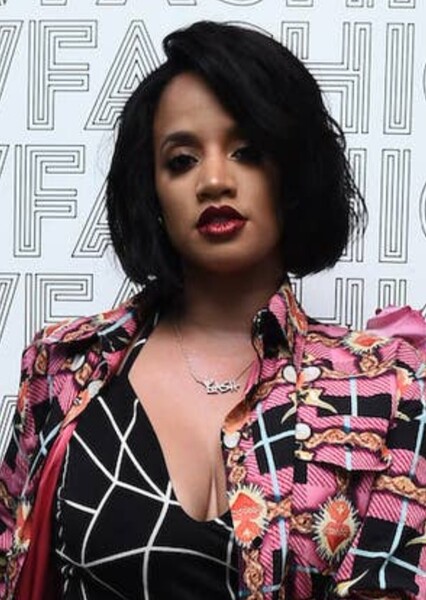 Dascha Polanco photo