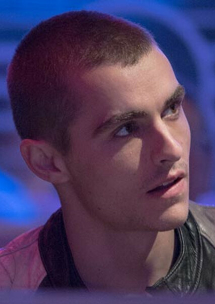 Dave Franco photo