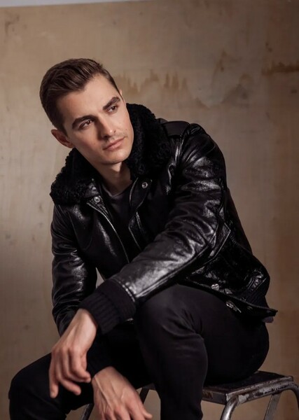 Dave Franco photo