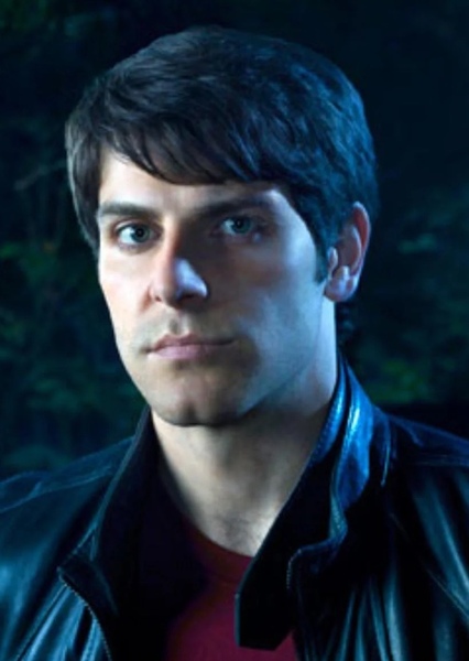 David Giuntoli photo