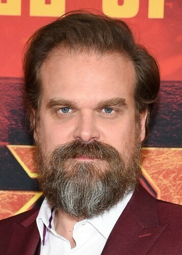 David Harbour photo