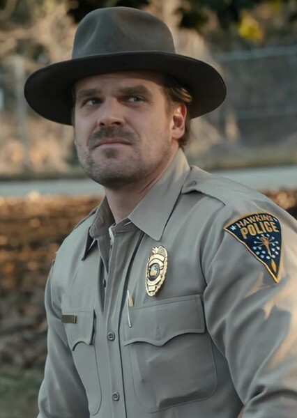 David Harbour photo