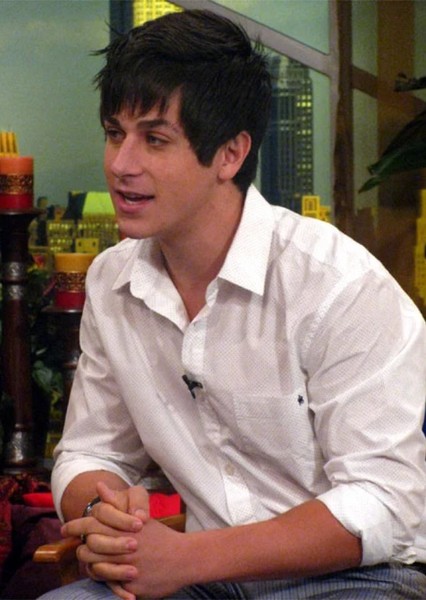 David Henrie photo