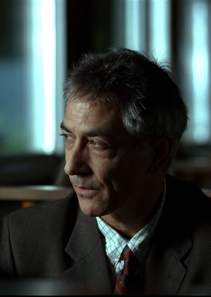 David Strathairn photo