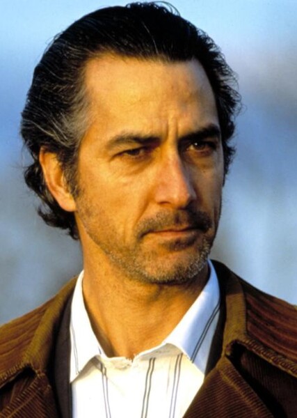 David Strathairn photo