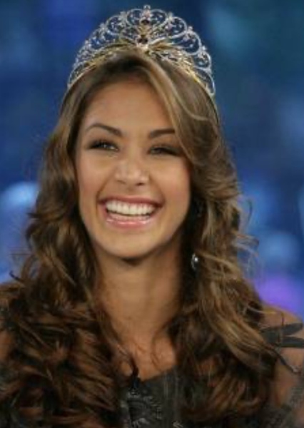 Dayana Mendoza photo