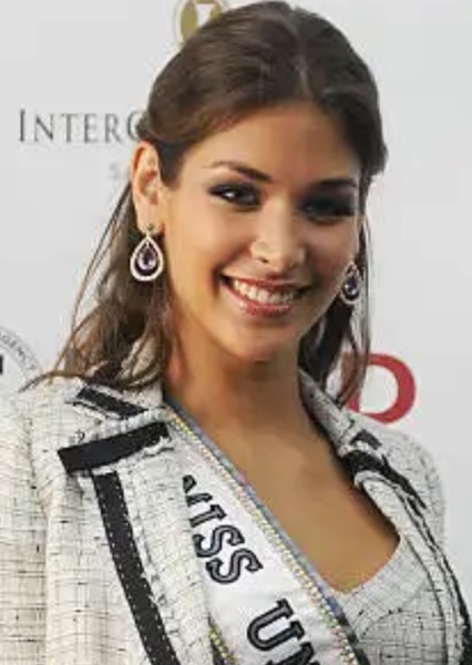 Dayana Mendoza photo