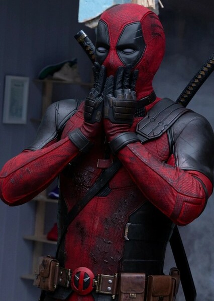 Deadpool (Ryan Reynolds) photo