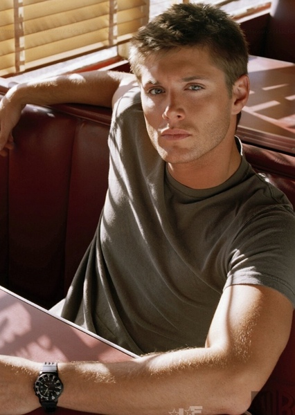 Dean Winchester photo