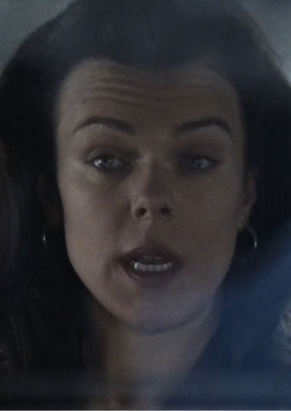 Debi Mazar photo