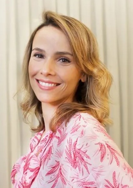 Débora Falabella