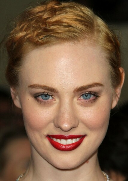 Deborah Ann Woll photo