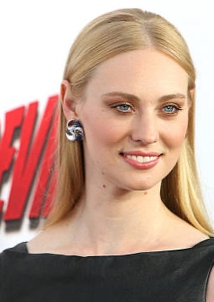 Deborah Ann Woll photo