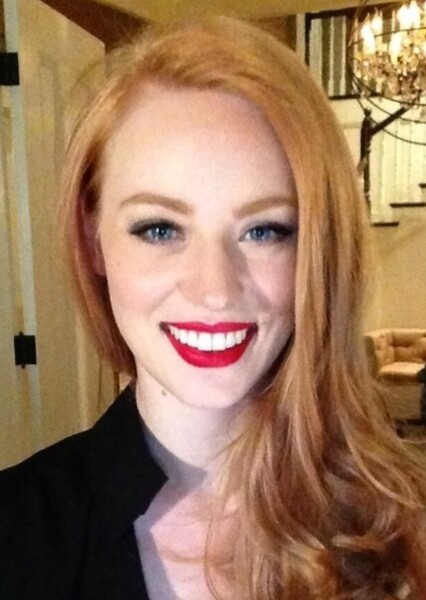 Deborah Ann Woll photo