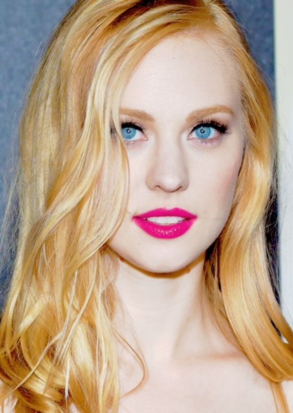 Deborah Ann Woll photo