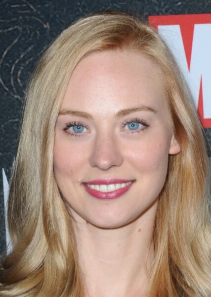 Deborah Ann Woll photo