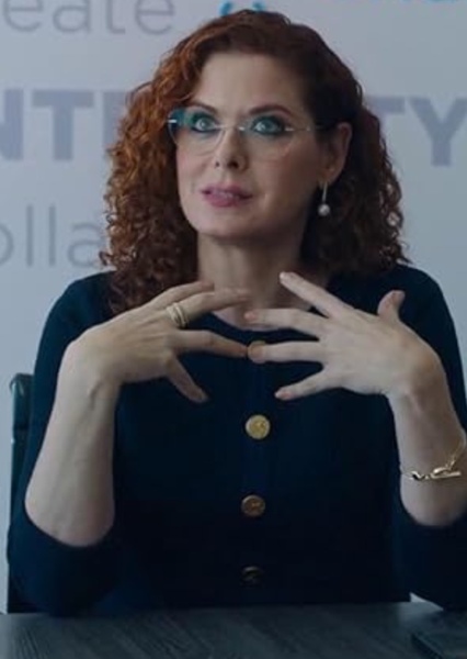 Debra Messing photo