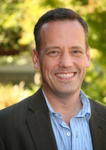 Dee Bradley Baker photo
