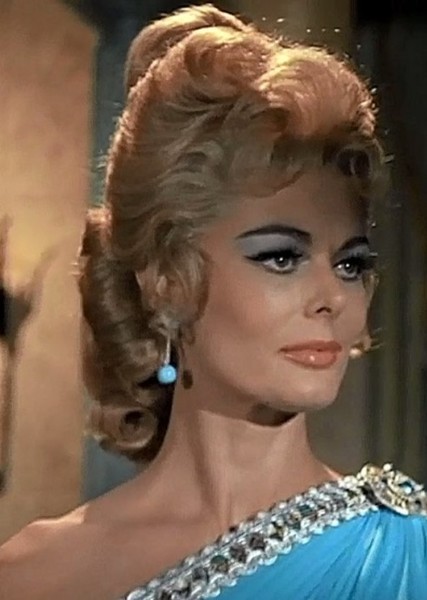 Dee Hartford