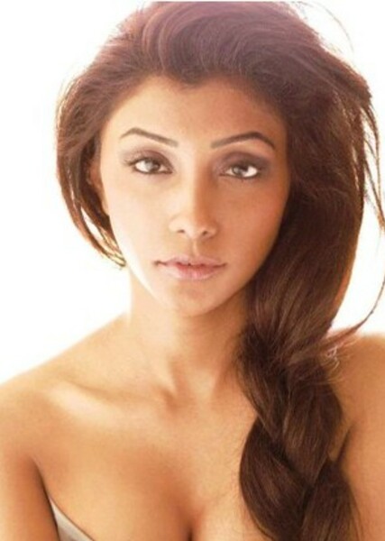 Deepal Shaw photo