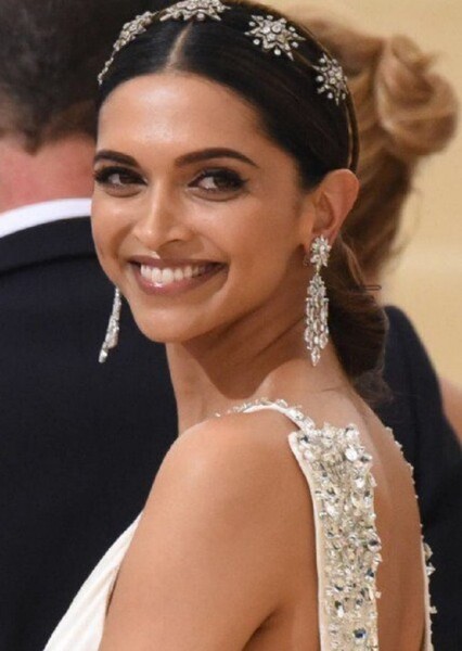 Deepika Padukone photo