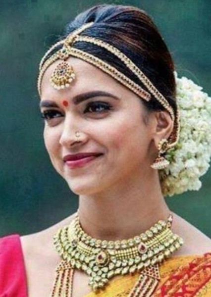 Deepika Padukone photo