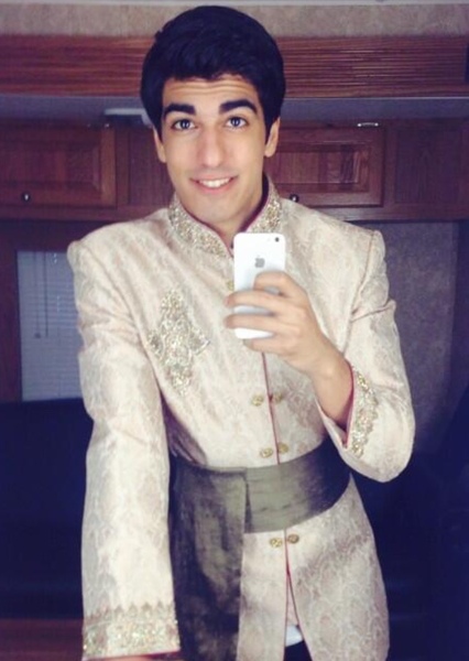 Dejan Loyola photo