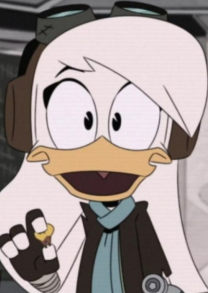 Della Duck photo