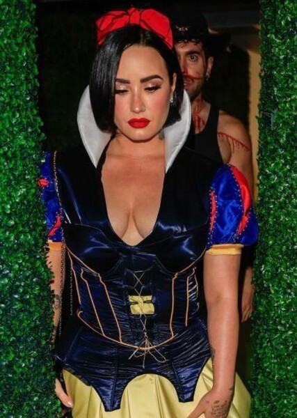 Demi Lovato photo