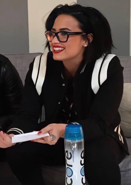 Demi Lovato photo