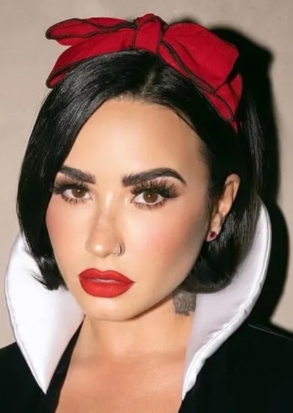Demi Lovato photo