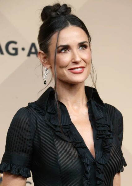 Demi Moore photo