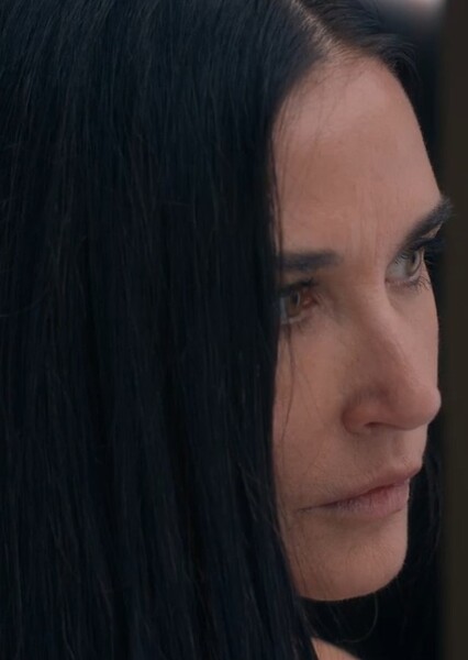 Demi Moore photo
