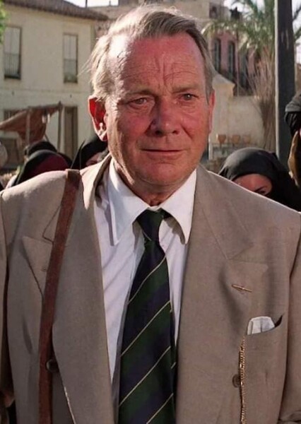 Denholm Elliott photo
